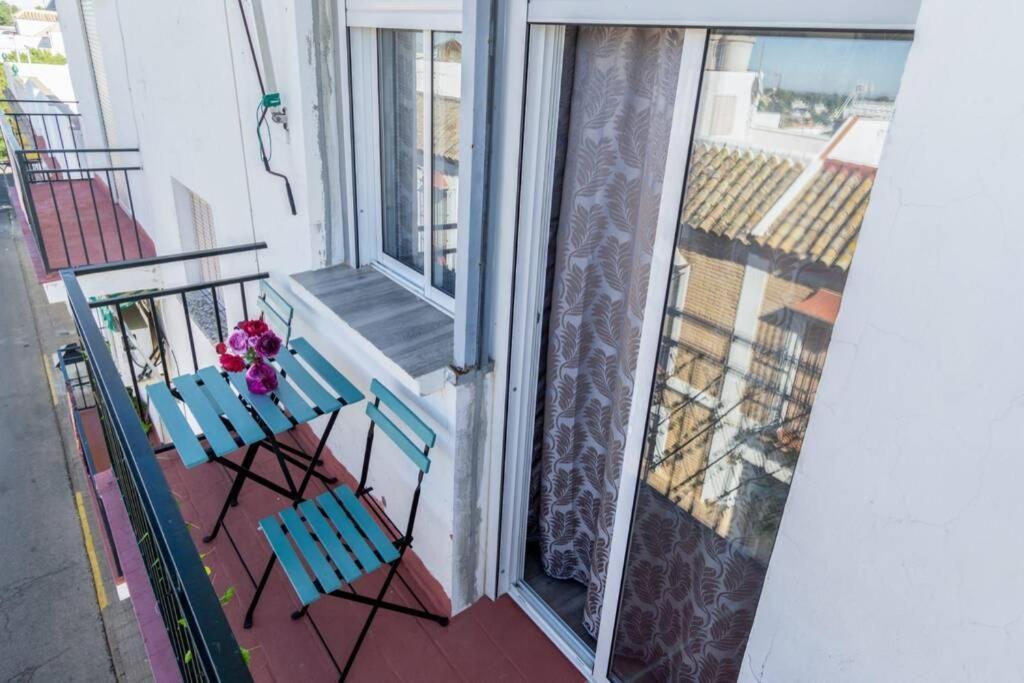 Pablo Neruda Tourist Home Carmona Kültér fotó